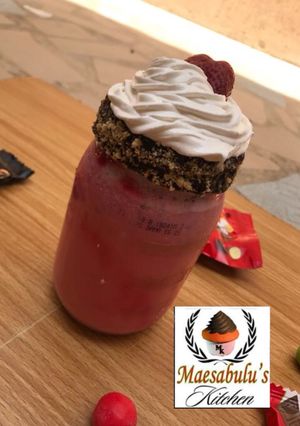 A picture of Strawberry milkshake.