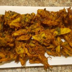 A picture of Allu palak pakory.