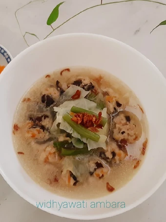 Langkah Gampang Menyiapkan Resep Sop Bakso Ayam Jamur yang Menggugah Selera Anti Ribet, Mantap