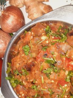 बैंगन का भरता(baingun ka bharta recipe in hindi) रेसिपी मुख्य फोटो