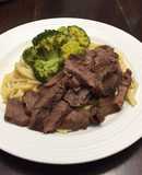 Spaghetti en Salsa de Vegetales y Carne al Carbón