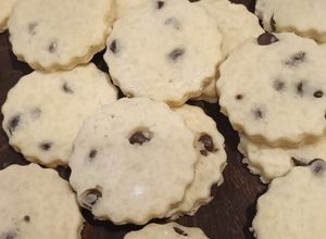 Una foto de Galletitas Chips 🍫🍪(Las más ricas y fáciles de hacer!)