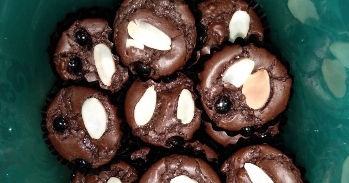 Resep Brownies Kering Mini Tanpa Mixer Oleh Desi Dresviana - Cookpad Resep Brownies Kering Mini Tanpa Mixer Oleh Desi Dresviana - Cookpad