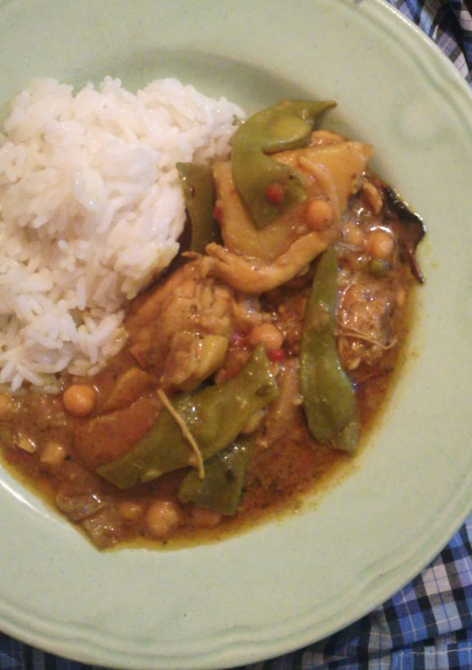 Una foto de Curry de pollo