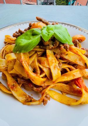 A picture of Tagliatelle al Ragù.