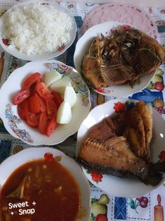 صورة لوصفة اجمل غداء رز ابيض ومرق لحم