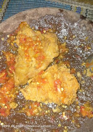 Foto resep Ayam Geprek sambel Bawang ala Markonah