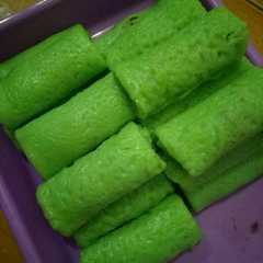 รูปของ Dadar gulung