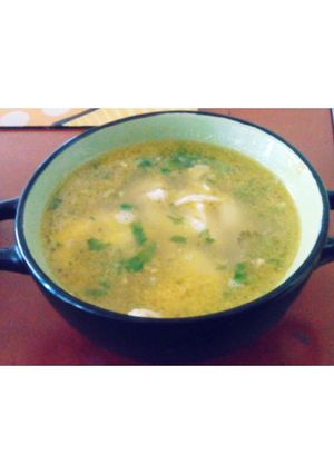 Una foto de Sopa de verduras con pollo