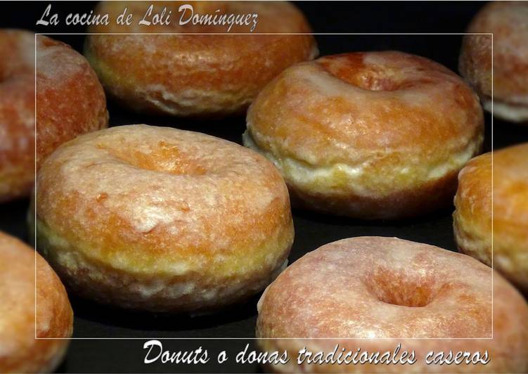 Donuts o donas tradicionales caseros