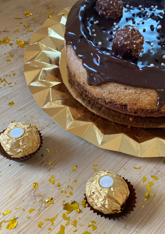 Una foto de Tarta Ferrero Rocher