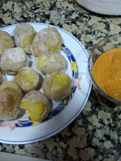 Una foto de Papas arrugás con mojo picón