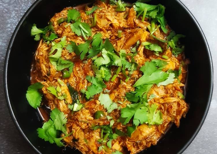 Recipe of Super Quick Homemade Chicken mish mash / Chicken Bharta 🐔