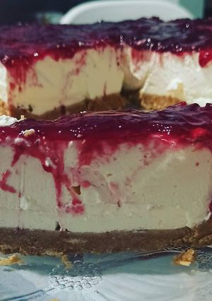 Φωτογραφία της συνταγής Cheesecake με μαρμελάδα κόκκινων φρούτων
