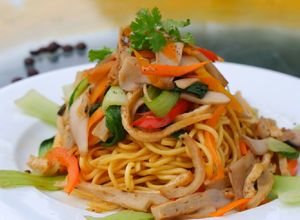 Hình của món Mì xào chay.