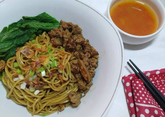 Resep Mie Yamin Oleh Ummu Salma Muhammad Cookpad