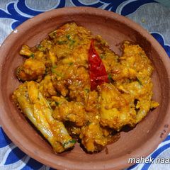 A picture of Chicken handi.