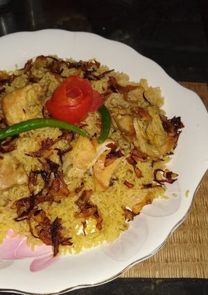 A picture of Chicken potli biryani.