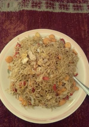 A picture of Fried indomie.