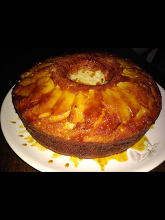 Una foto de Torta de manzana invertida