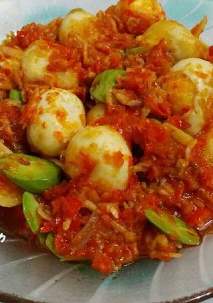 Foto resep Sambal telor puyuh teri pete