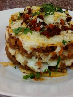 Una foto de Lasagna a la bolognesa