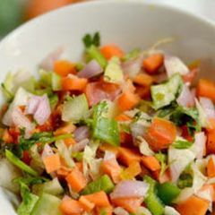 A picture of Indian healthy vegetable salad.