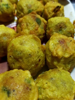 A picture of Potato ball.
