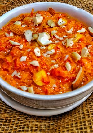 A picture of Carrot Halwa In Pressure Cooker.