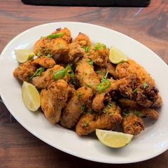 A picture of Frango a Passarinho.