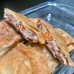 A picture of Martabak Kentang Kornet.