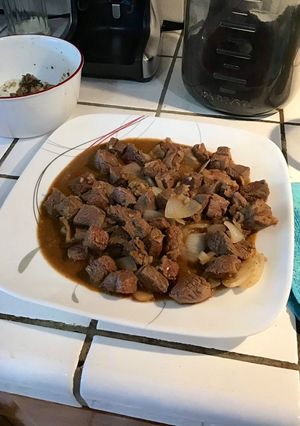 A picture of Shaking Beef (Bò Lúc Lắc).