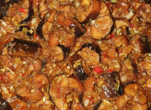 Hình của món Lươn xào sả ớt.