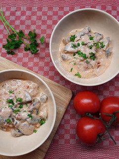 Glutén-, tej- és tojásmentes gombapaprikás recept fotója