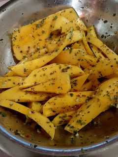 A picture of Island chow.