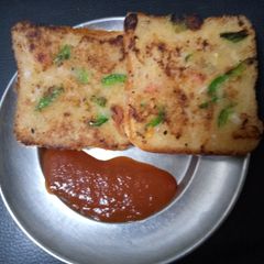 Bread pizza A picture of Bread pizza.