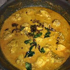 A picture of Chicken Curry.