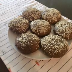 A picture of Paleo Flaxseed buns.