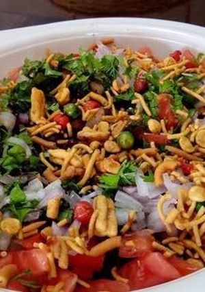 A picture of Black Chick Peas Chaat.