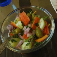 Fresh salad A picture of Fresh salad.