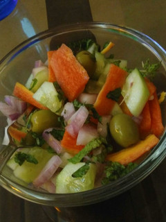A picture of Fresh salad.