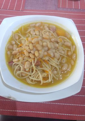 Una foto de Porotos Con Riendas