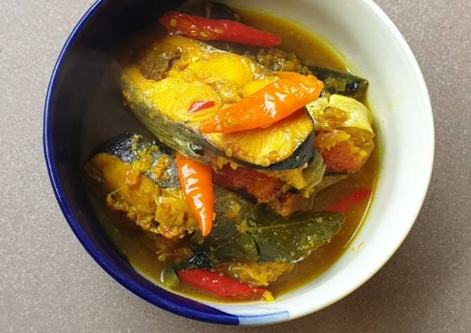 Cara Gampang Membuat Ikan patin bumbu kuning yang Lezat