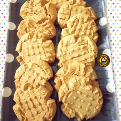 A picture of Peanut butter cookies.