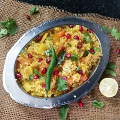 A picture of Potato sago khichdi.
