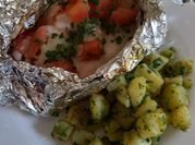 Una foto de como hacer salmon en cubos