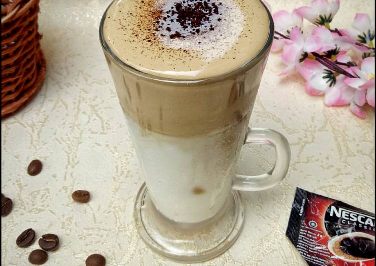 Langkah Mudah untuk Membuat Dalgona Coffee, Enak Banget