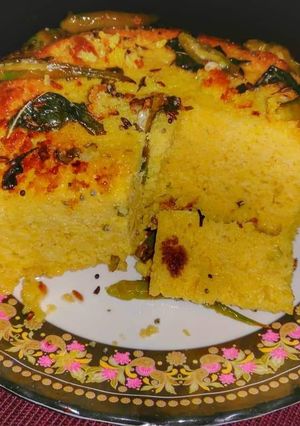 A picture of Khaman Dhokla.