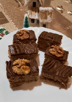Diós-lekváros szelet recept fotója
