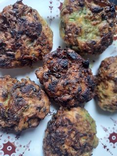 সজনে ফুলের বড়া (sojne fuler bora recipe in Bengali) রেসিপির প্রধান ছবি